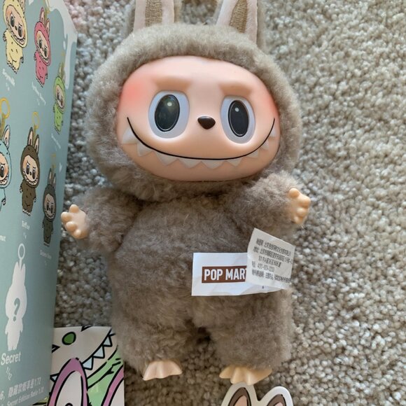 Labubu The Monsters Exciting Macaron Toffee - Picture 4 of 7